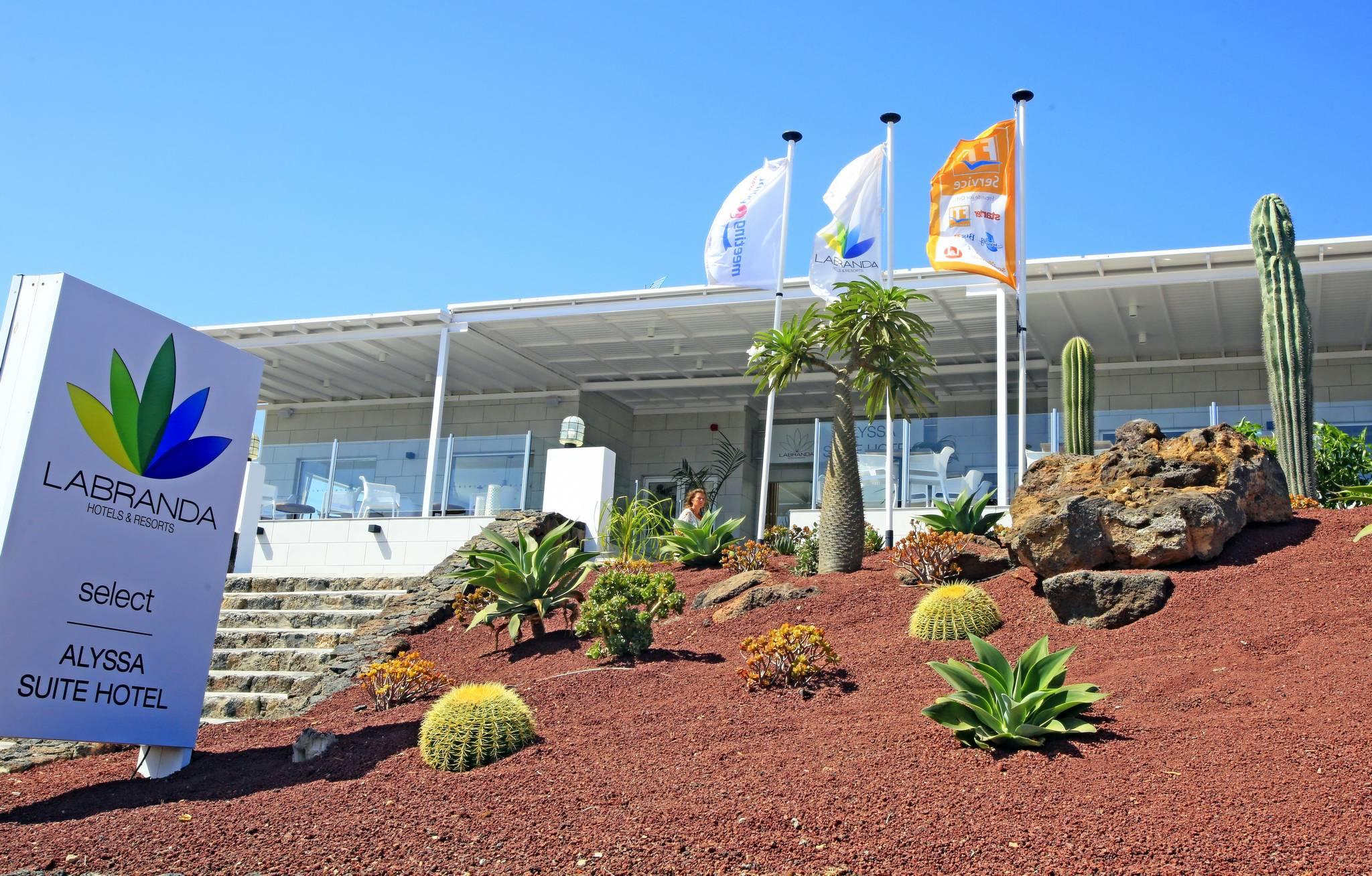 Labranda Alyssa Suite Hotel Playa Blanca  Exterior photo
