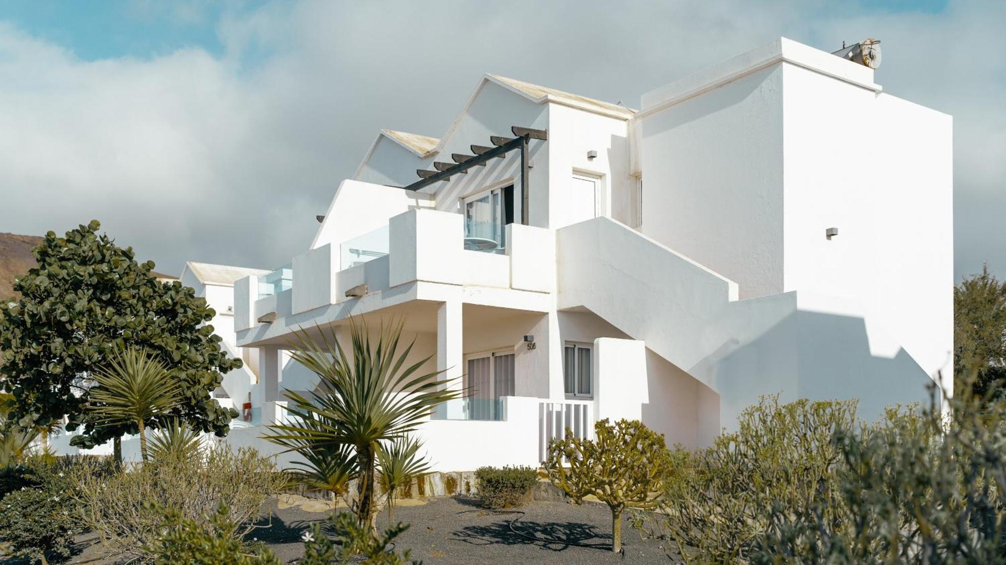 Labranda Alyssa Suite Hotel Playa Blanca  Exterior photo